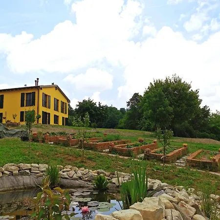 Luci Nel Bosco 住宿加早餐酒店 *