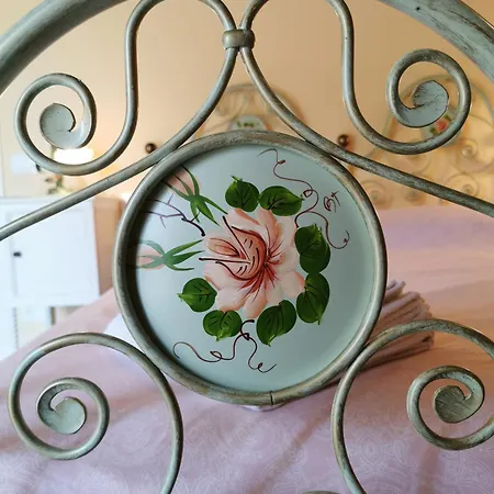 Luci Nel Bosco 住宿加早餐酒店 Montalto (Reggio Emilia)