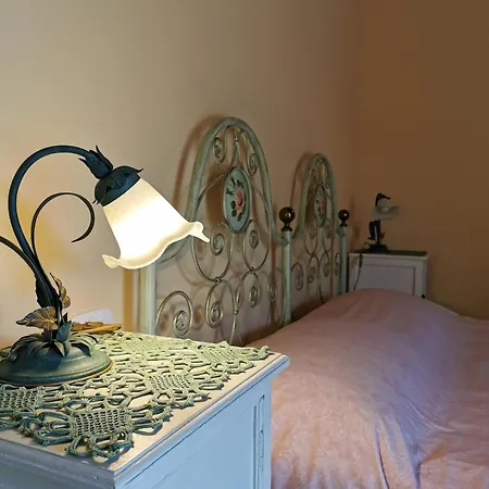 Luci Nel Bosco 住宿加早餐酒店 Montalto (Reggio Emilia)